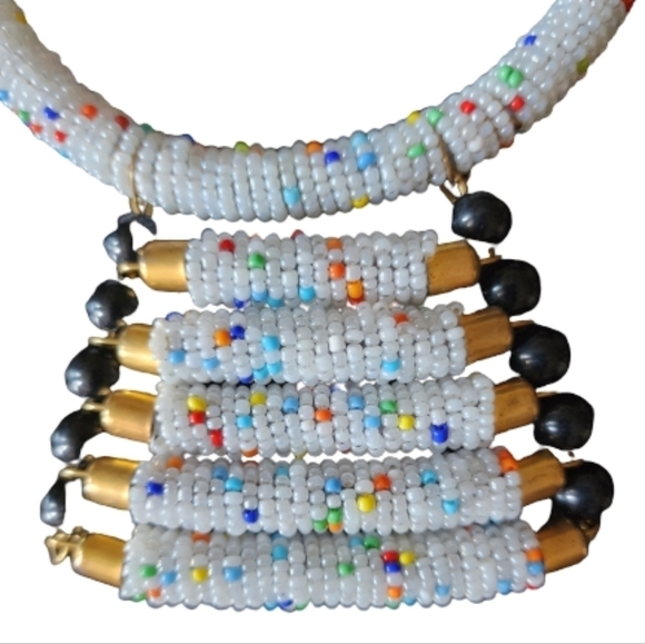 Hand craft African Maasai beaded pendant necklace - Picture 2 of 2